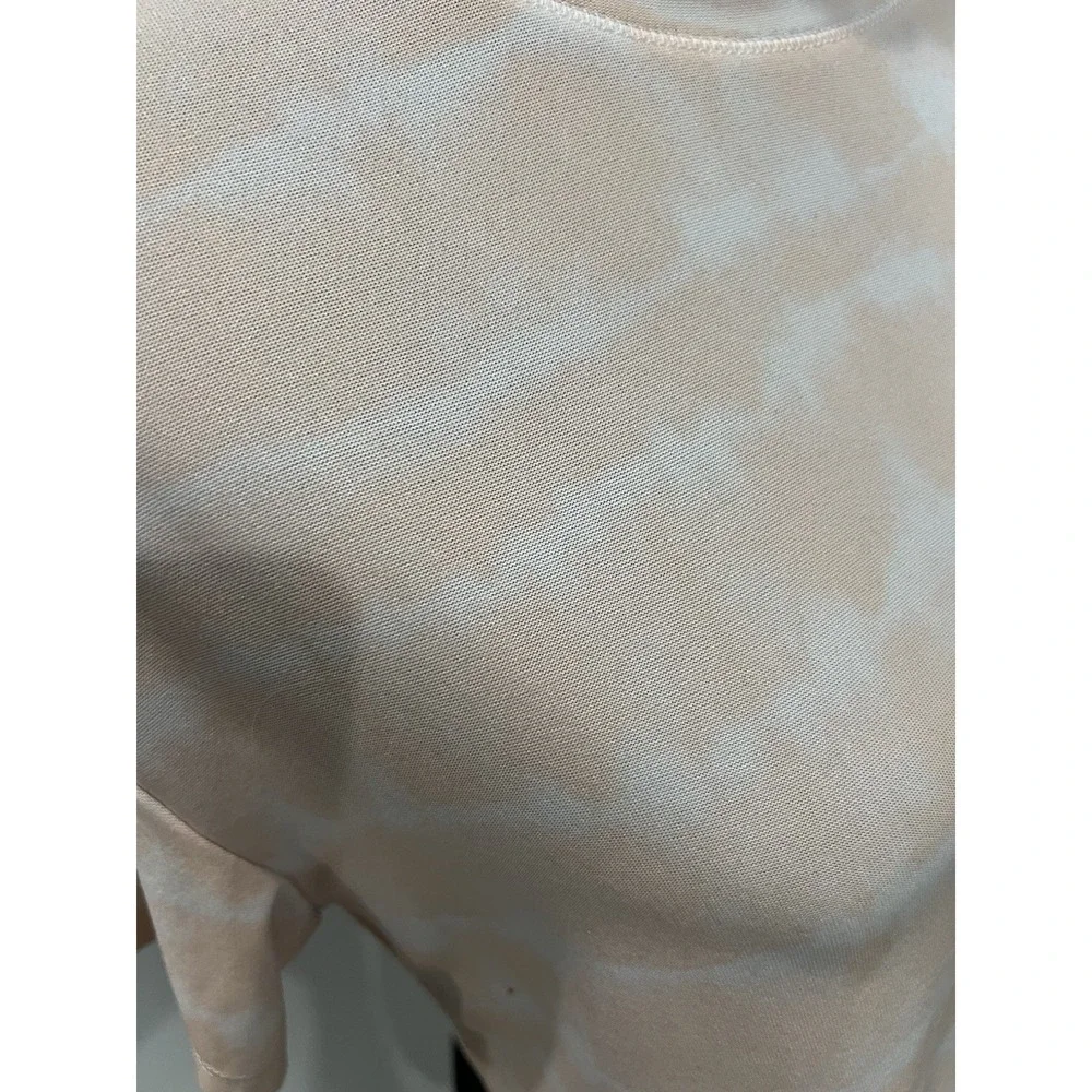 Old Navy Active Girls XL 14-16 Breathe On Tie Dye Cropped Short Sleeve Tee Peach